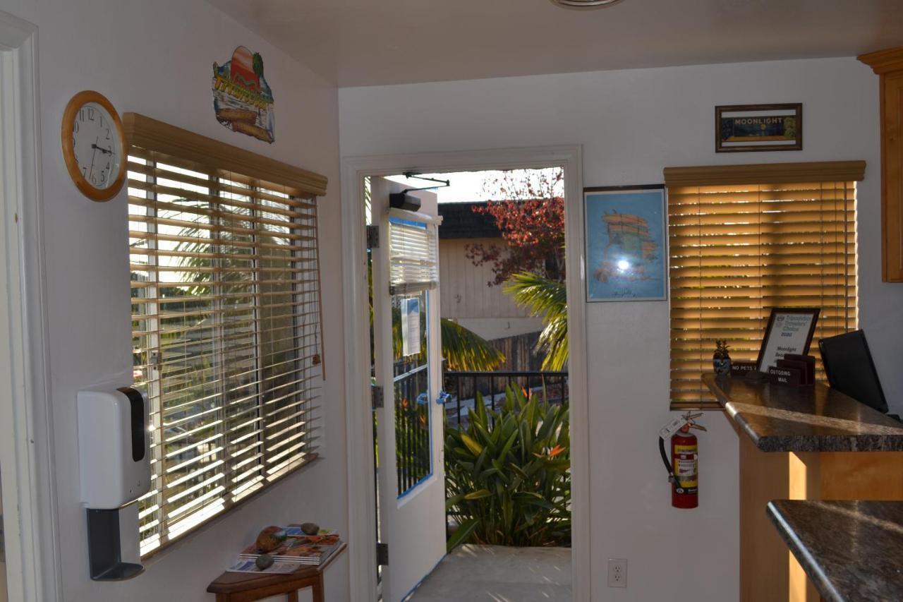 Moonlight Beach Motel エンシニータス エクステリア 写真