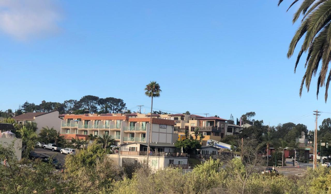 Moonlight Beach Motel エンシニータス エクステリア 写真
