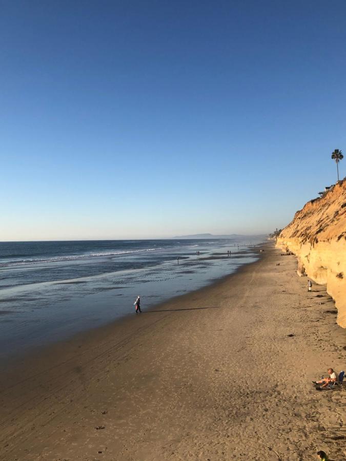 Moonlight Beach Motel エンシニータス エクステリア 写真