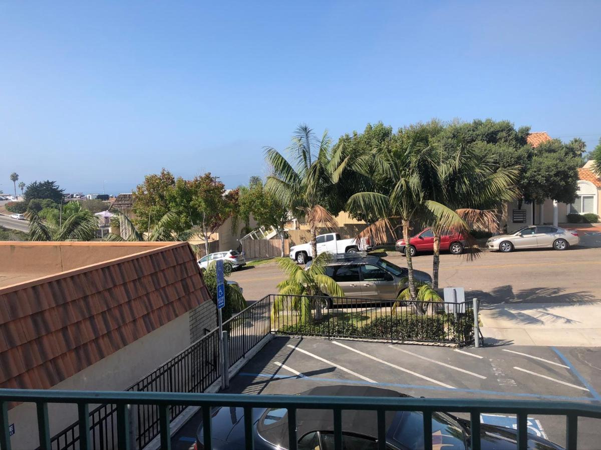 Moonlight Beach Motel エンシニータス エクステリア 写真